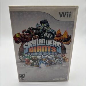Skylanders Giants for Wii - Activision - Multicolor